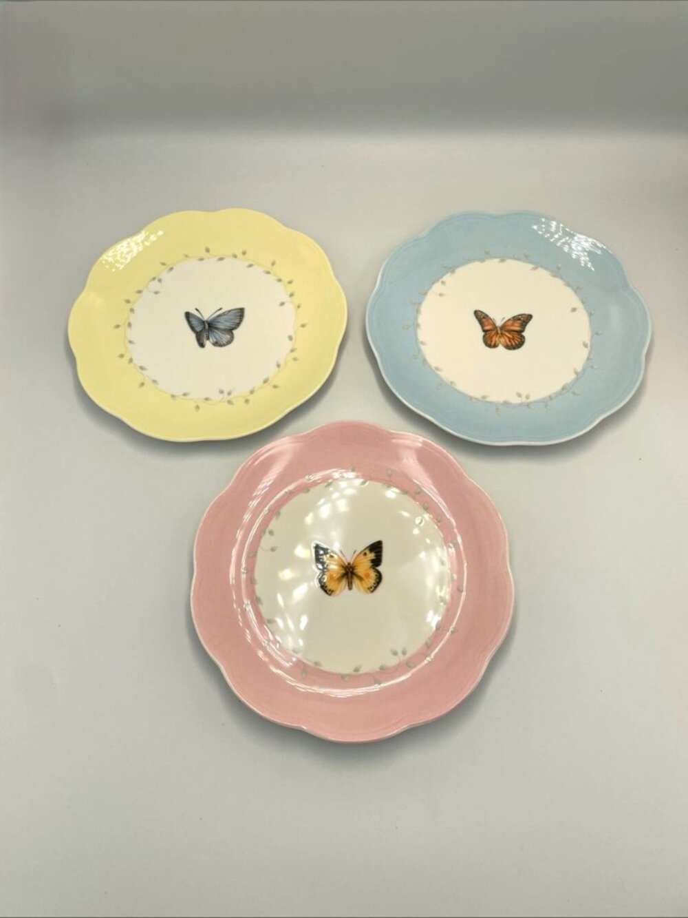 Lenox Butterfly Meadow Porcelain Plates Set of 3 Scalloped 8" D